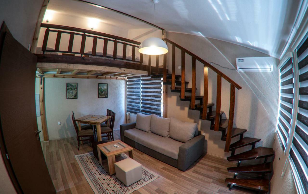 Dionis Rooms & Apartments Prilep Luaran gambar